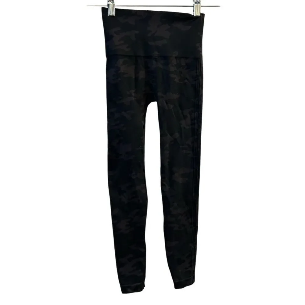 Spanx Women's High-Waisted Camo Leggings Size‎ Standard S Black Casual